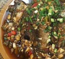 Dry-Braised Mud Carp