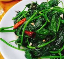 Stir-fried Sweet Potato Leaves