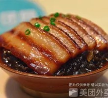 Braised pork with glutinous rice