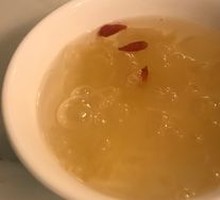 Rock Sugar Silver Ear Soup
