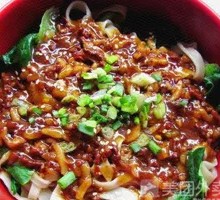 Pea Noodles with Fried Sauce