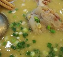 Pea and Pig Trotter Soup