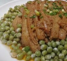 Green Bean Steamed Pork with Rice Flour