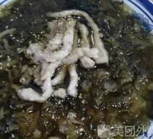 Sour Cabbage and Pork Noodles