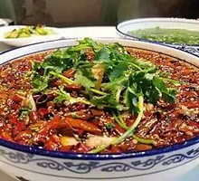 Three Jin and More Spicy Flower Catfish