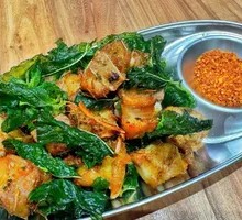 Mint Garlic Pork Ribs