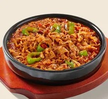 Spicy Beef with Enoki Mushrooms