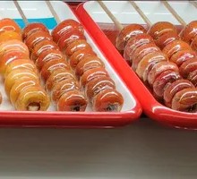 Century-Old Classic Hawthorn Candy Apples