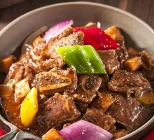 Black Pepper Crispy Lotus Root with Beef