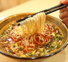 Qishan Sautéed Pork Noodles