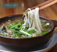 Sour Cabbage Vegetarian Rice Noodles