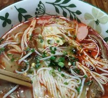 Spicy Duck Foot Noodles