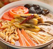 Signature Fermented Four-Flavor Rice Noodles