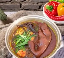 Sour Cabbage Pork Trotter Noodles