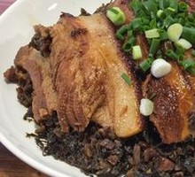 Braised pork with glutinous rice