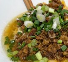 Noodles with Mixed Ingredients