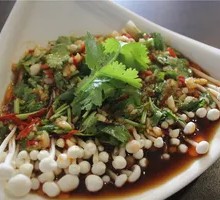 Cold-mixed Enoki Mushrooms