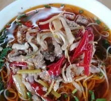 Spicy Pepper Beef Noodles