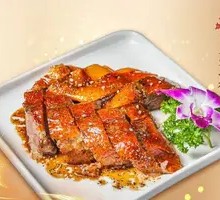 Charcoal-Grilled Black Pepper Roast Duck
