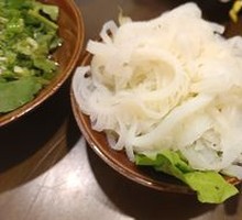 Thousand-thread Yellow Guest