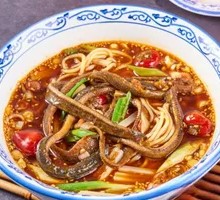 Fresh Eel Noodle Soup