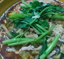 Pickled Vegetable and Pork Noodles