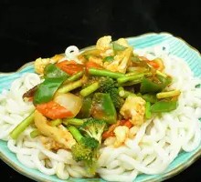 Pan-fried Pork Noodles