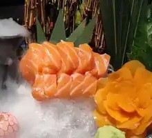 Salmon Sashimi