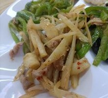 Young Ginger Stir-Fried Pork Strips