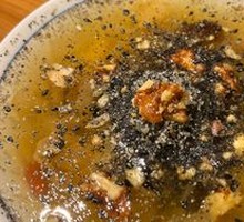Glutinous Rice Sesame Tremella Dessert