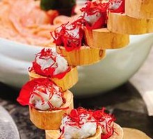 Rose-shaped Shrimp Balls