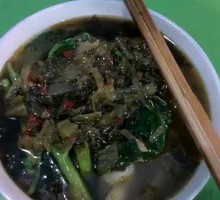 Sour Cabbage Knife-Pressed Noodles