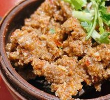 Lamb Steamed in Baskets