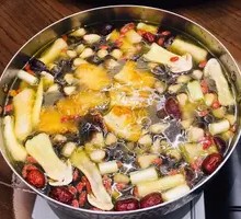 Songshu Mushroom Hot Pot