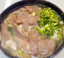 Lamb Daoxiao Noodles