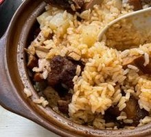 Braised Pork Rib in Clay Pot