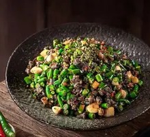 Sichuan Spicy Snail Chicken with Jiangjin Peppercorns