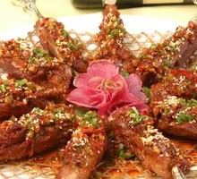 Flavorful Hand-Grabbed Pork Ribs