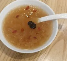 Moistening Lung Silver Ear Soup