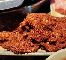 Sliced Beef with Green and Red Peppers