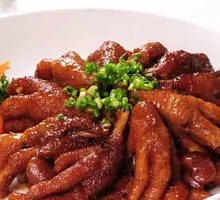 Braised Chicken Feet with Tiger Skin