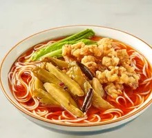 Old Jar Suancai Pork Belly Noodles