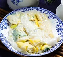 Sour Cabbage Pork Rice Noodle Roll