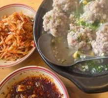 Bean Sprout Meatball Soup