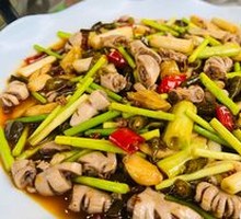 Pickled Pepper Pork Intestine