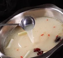 Warm Winter Lamb Soup Pot