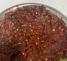 Spicy and Fresh Yellow Beef