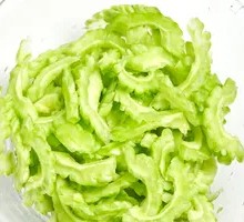 Garlic Stir-fried Bitter Melon