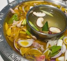 Duck Foot Hot Pot
