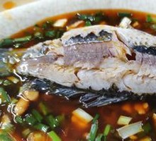 Stone Pot Crucian Carp